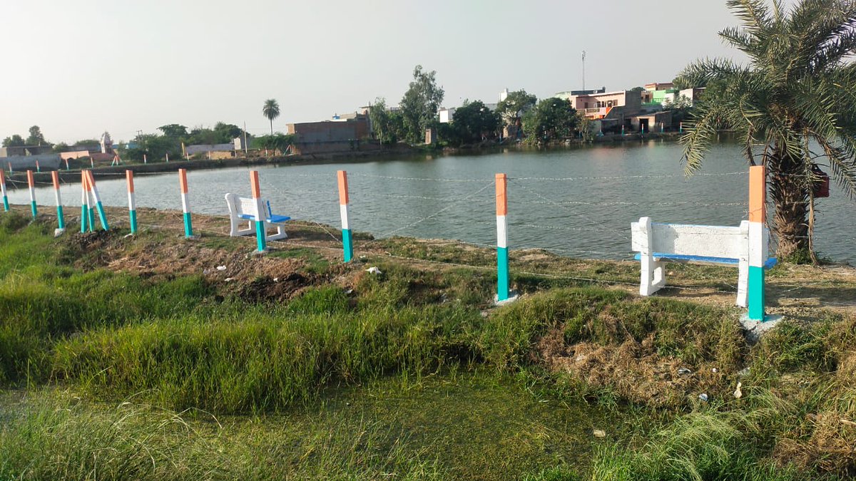ग्राम जादोपुर में  इस वित्तीय वर्ष में अमृत सरोवर विकसित किया जा रहा है जिसकी सहायता से जल संचयन में मदद मिलेगी एवम भूमिगत जल स्तर बढ़ेगा। अमृत सरोवर के सौंदर्यीकरण का कार्य जल्द ही पूर्ण कर लिया जाएगा जिससे ग्रामीण पर्यटन बढ़ेगा।
<a href="/CDO_HAPUR/">CDO HAPUR</a> @PrernaSinghIAS <a href="/DmHapur/">DM Hapur</a> <a href="/UpRuralDev/">ग्राम्य विकास विभाग, उत्तर प्रदेश</a>