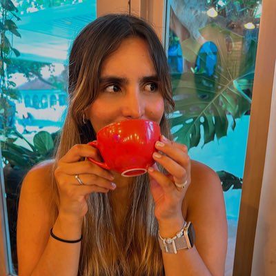 AyCataCastro's tweet photo. #NuevaFotoDePerfil https://t.co/s6XUXAQQe7