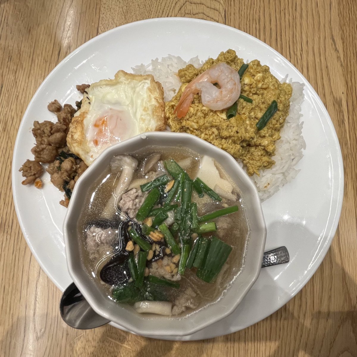 _06jeryche's tweet photo. 英検　終😋🙏🏻☀️ https://t.co/sj7lrslBz5