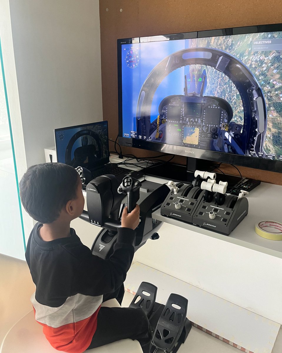 GiftdMinds™ tweet media