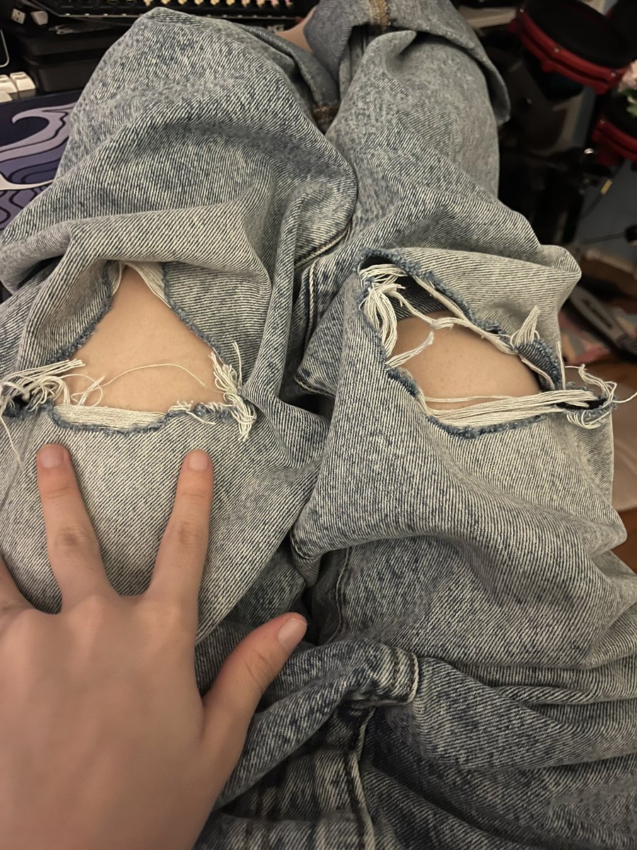 thigh windows