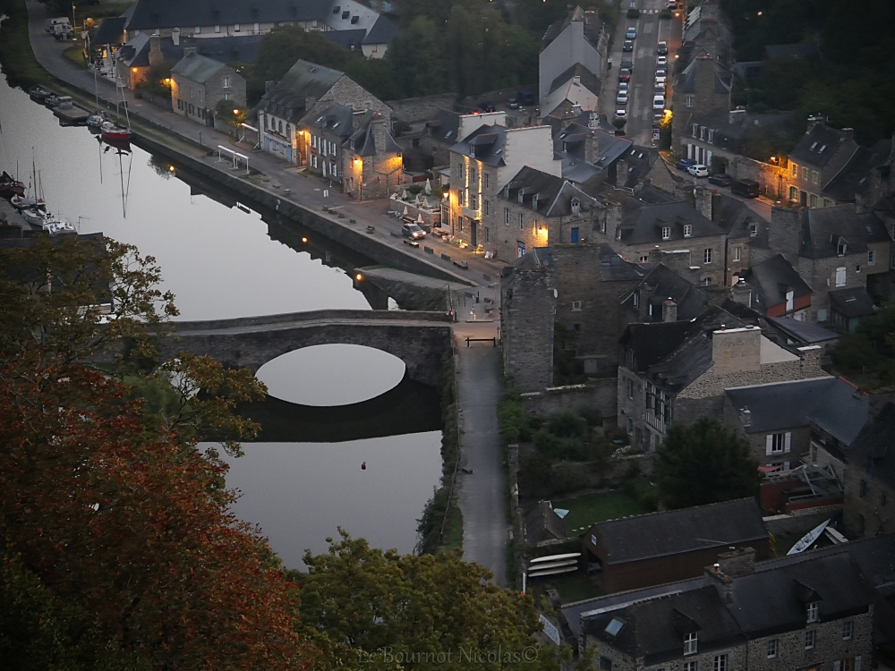 Petite photo du quartier de la Madelaine à Lanvallay ( Dinan )
Je vous souhaite une belle journée

#lanvallay #dinan #cotesdarmor #bretagne #MagnifiqueBretagne #MagnifiqueFrance #magnifiquecotesdarmor