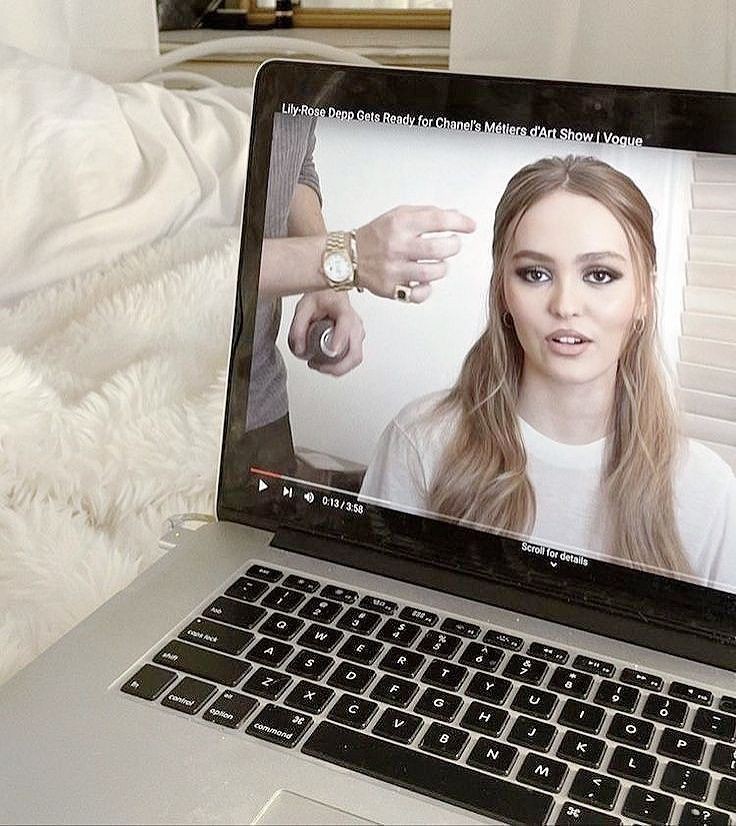 Nancy 🦋 tweet media