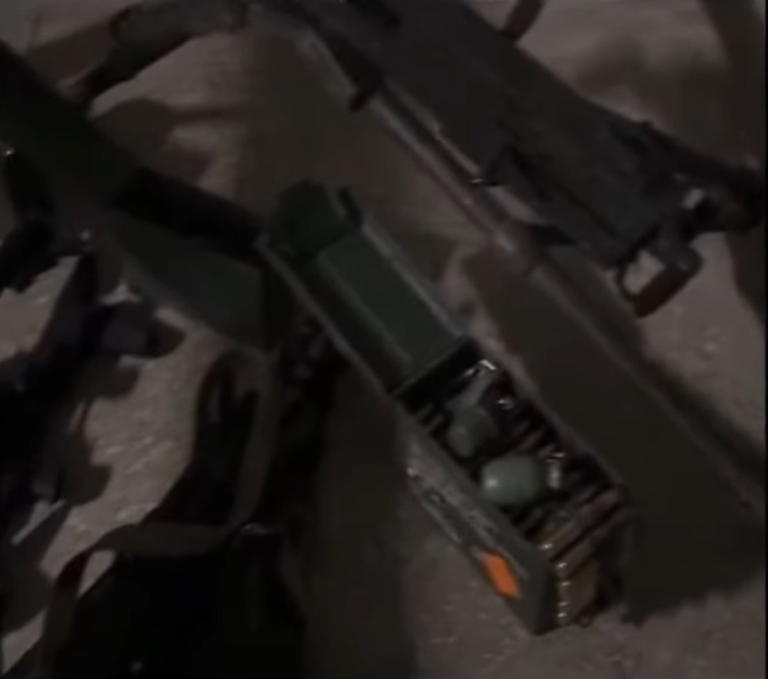JimFergusonUK's tweet photo. Breaking News Israel: Ukraine sold weapons to Hamas

#HamasTerrorists  appears to be claiming that #Ukraine sold them the weapons that they used to attack and kill Israeli civilians and #IDF soldiers.

If true then western leaders have blood on their hands.

#Biden #USA and #Sunak #UK had better get their act straight!!
#Israel_under_attack #Hamas #PalestinianTerrorists 

https://t.co/qAMCcxUkuK