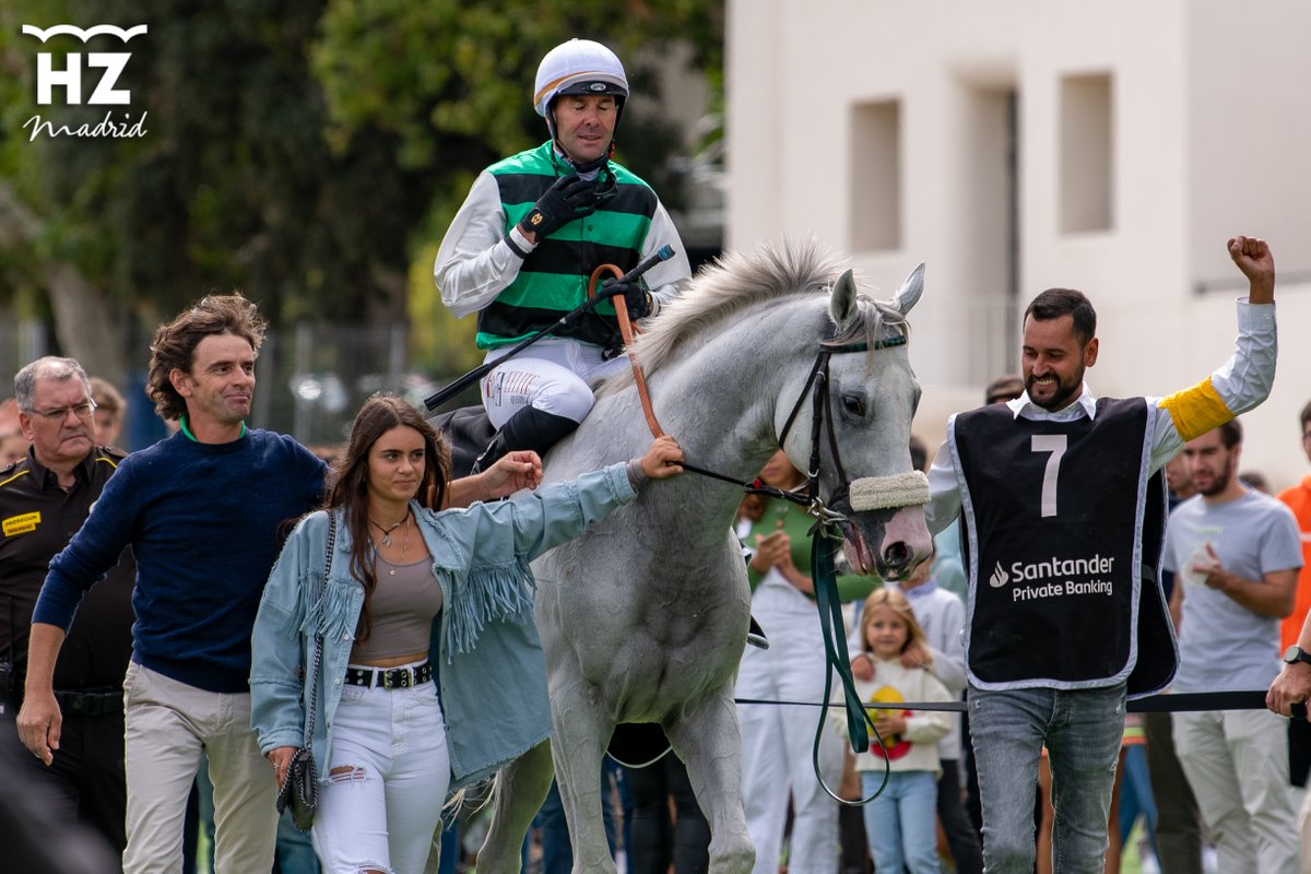 Tenemos el corazón destrozado. Hace unas horas conocíamos una tristísima noticia para toda la familia del turf. Ha fallecido Jorge Antonio Rodríguez Esteban. Hijo de Ovidio Rodríguez, su vida estuvo ligada a las carreras de caballos desde su nacimiento. Fue gentlemen y
