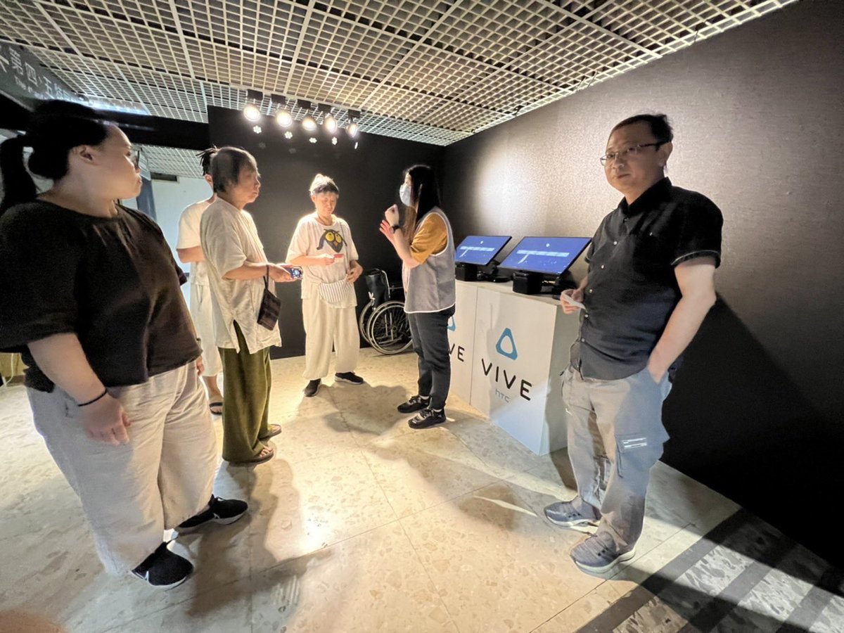 hsinchien tweet media