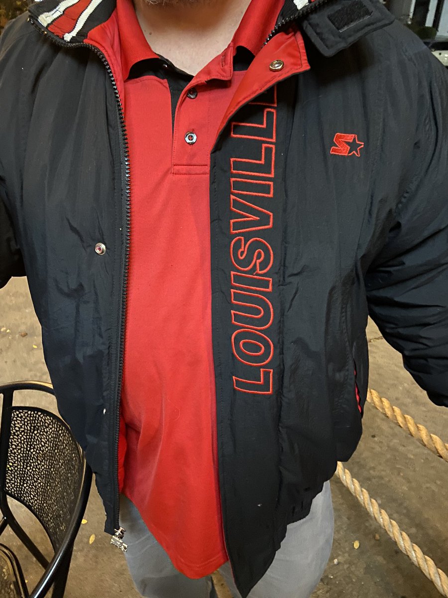 chris_holmgren's tweet image. What year was this starter jacket put out, my guess is pre ‘91 #starterjacket