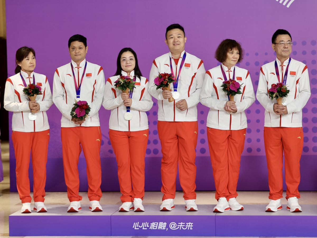 InsightFenghua's tweet image. On October 6, the team China #bridgegame won the silver medal in the mixed team competition at the 19th #AsianGames in #Hangzhou. Team China is composed of the #Ningbo Bridge Association, and the entire team collectively represents the national team. This is a historic moment.