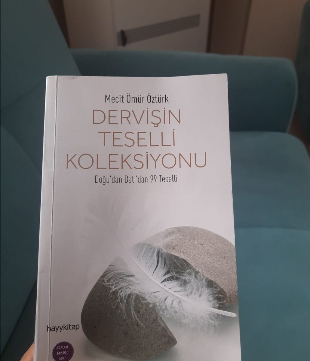 Yaşamak çok nadir rastlanan bir şeydir. Çoğu insan sadece var olur. #OscarWilde