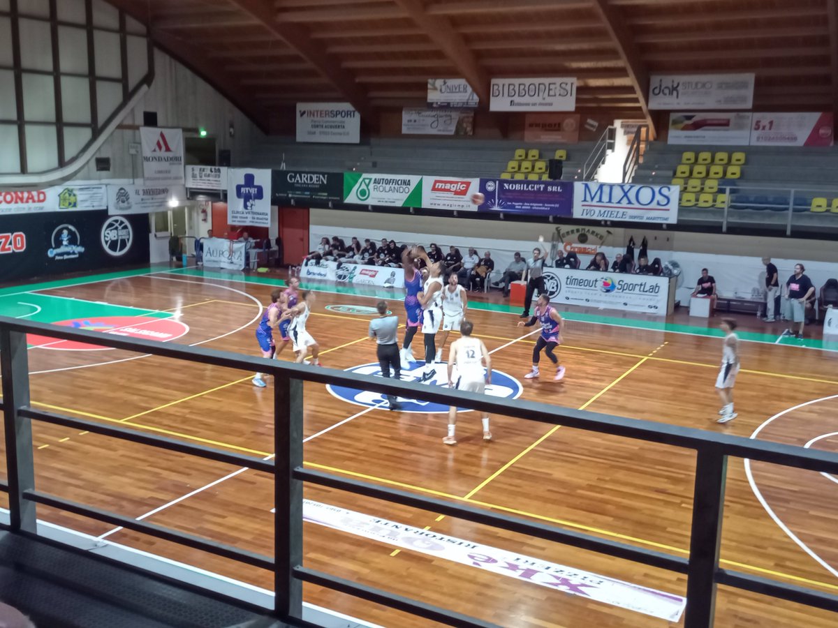 AltopascioNBA's tweet photo. Serie C: Il Bama Altopascio cede di schianto a San Vincenzo. FInisce 89-52 per i locali
https://t.co/HWi0Vq3m6i https://t.co/RP5tkbeCng