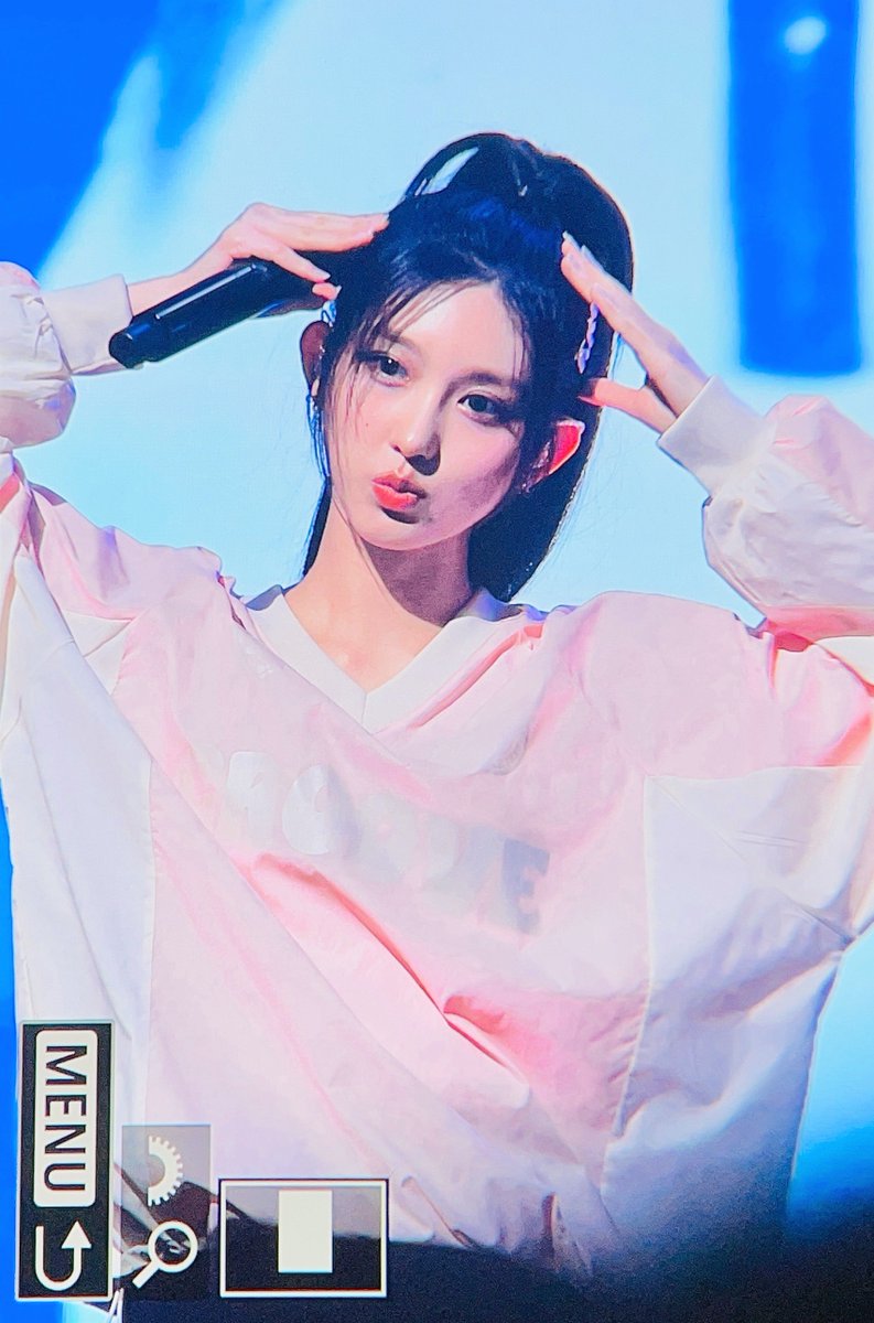 231008 포니테일🫶🫶 #아이브 #가을 #IVE #GAEUL