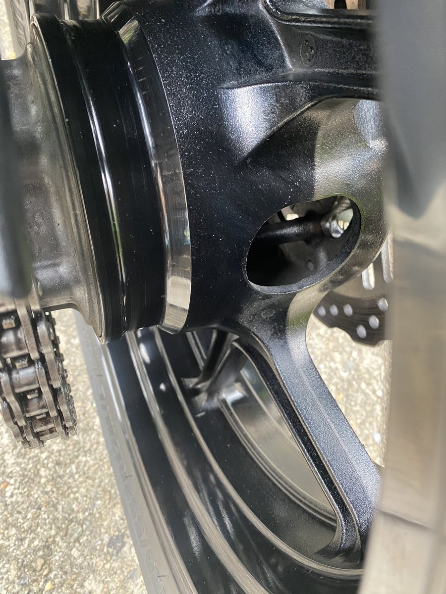 versys1000rider's tweet image. わたし、キレイ❓

 #VERSYS  #VERSYST