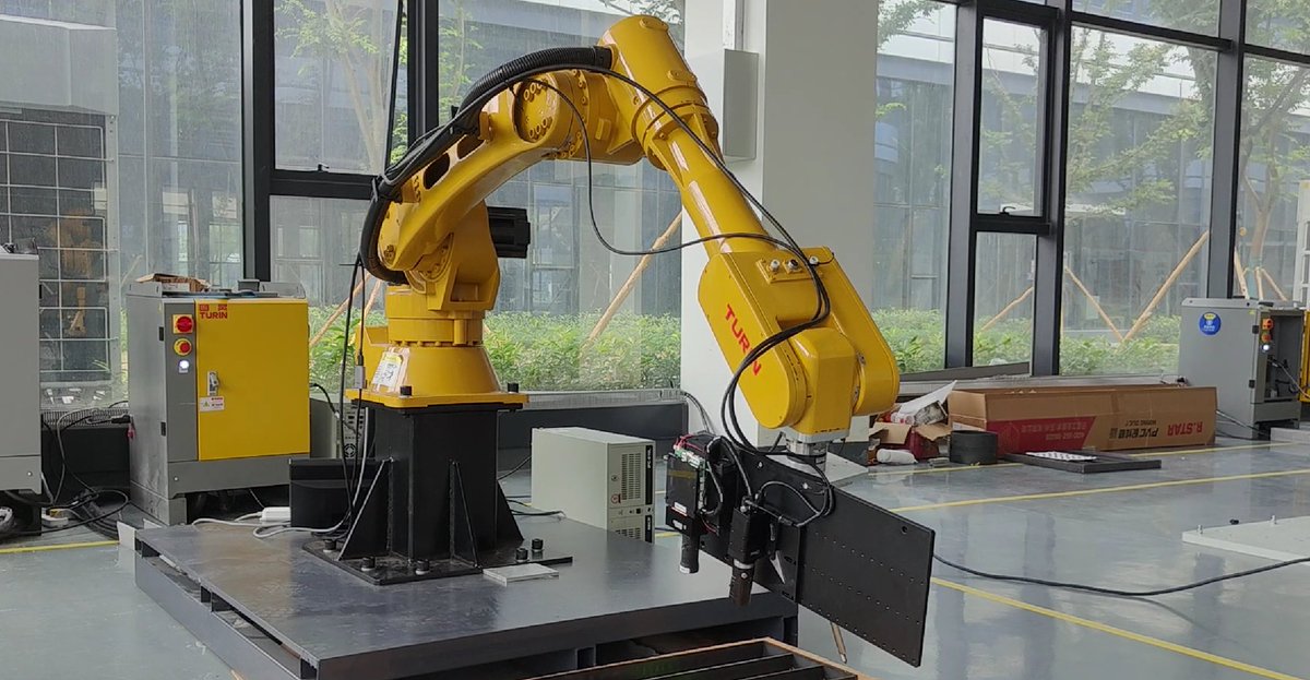 deepvision_tech's tweet image. With the rapid advancement of the country&apos;s industrialization process, the robotic arm has gradually replaced the traditional industry
Complex, high-intensity manual operation, suitable for a variety of applications, including automotive, logistics, processing and manufacturing.
