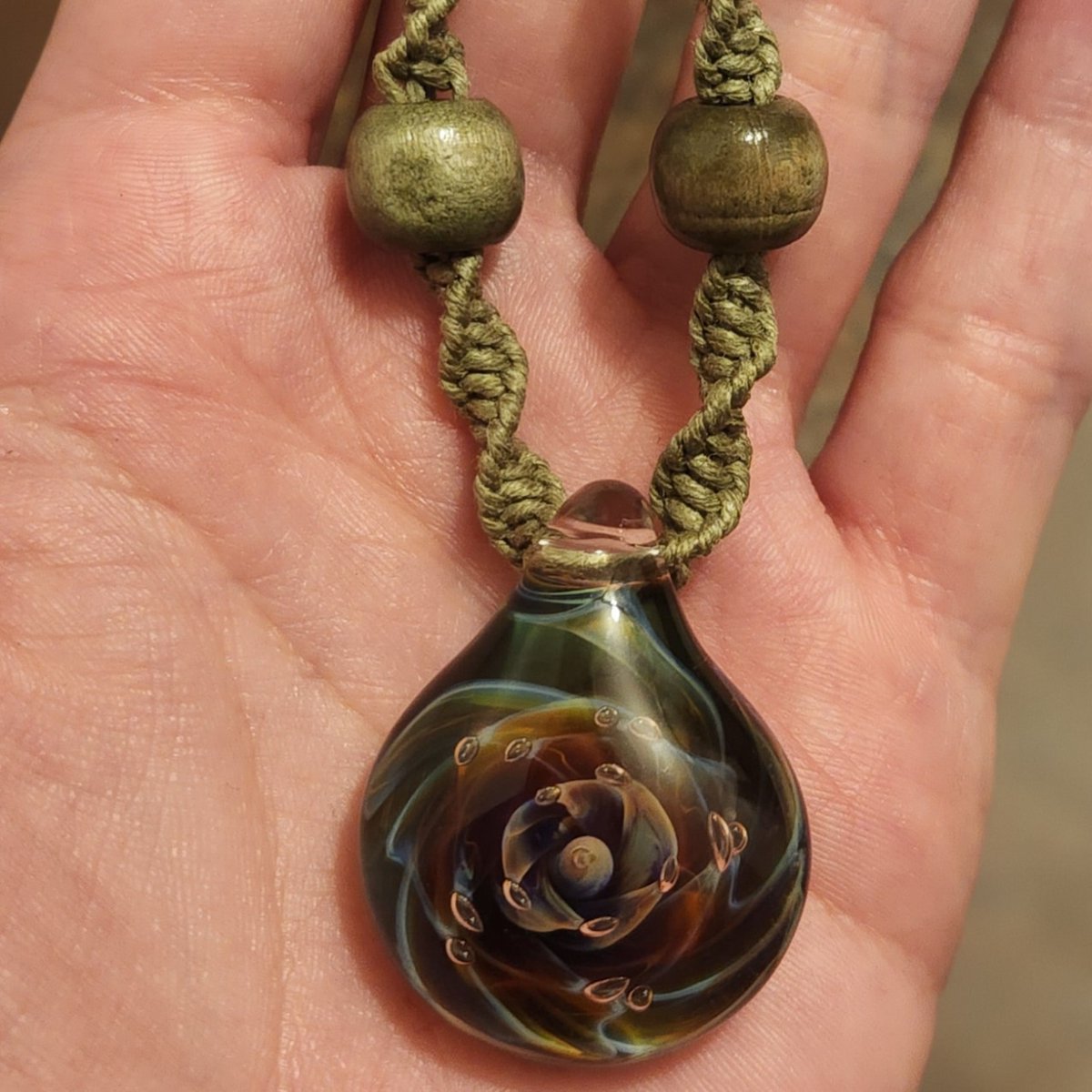 amberwartick's tweet photo. #SOLD!! Check my #etsyshop for #Necklaces before they're gone! This was purchased within 1 hour of sharing a few days ago. More will be listed later today ๐๐งก #jewelry #sundaymorning #sundayfunday #weekendvibes #handmade #etsyfinds #earlybiz #tedooo #etsyseller #fashionista https://t.co/qTlysH6LAb