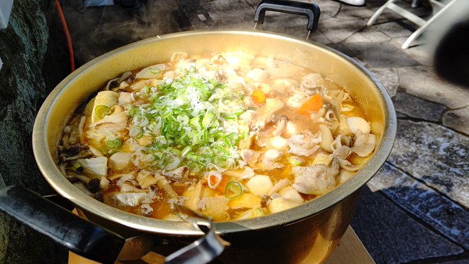 今回は王道味噌、醤油汁(+カレー味変)、ラーメン出汁芋煮をつくりました、みんな美味しくたべてくれてよかった 