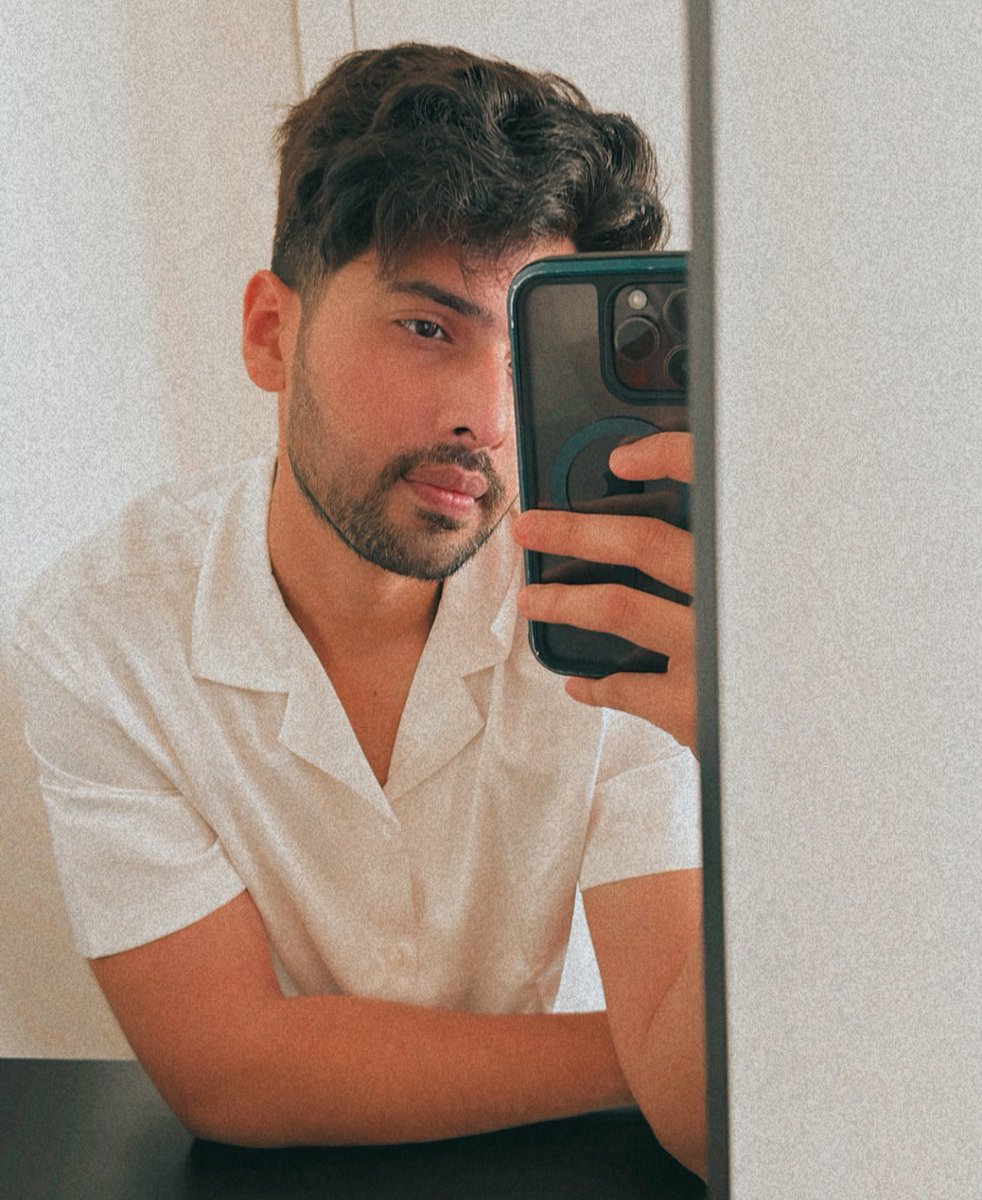 ArmaanMalik22's tweet photo. Have a fun Sunday y’all 🤍 https://t.co/tPOREJOFGY