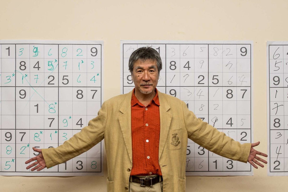 mariobianchi18's tweet photo. L‘#8ottobre 1951 nasceva #MakiKaji. Imprenditore giapponese presidente di Nikoli, azienda produttrice di puzzle. È noto come "il padre del #Sudoku", parola che significa "consentiti solo numeri solitari". In realtà il gioco fu creato nel '700 da #Eulero, noto matematico svizzero. https://t.co/shNX0rKIDN