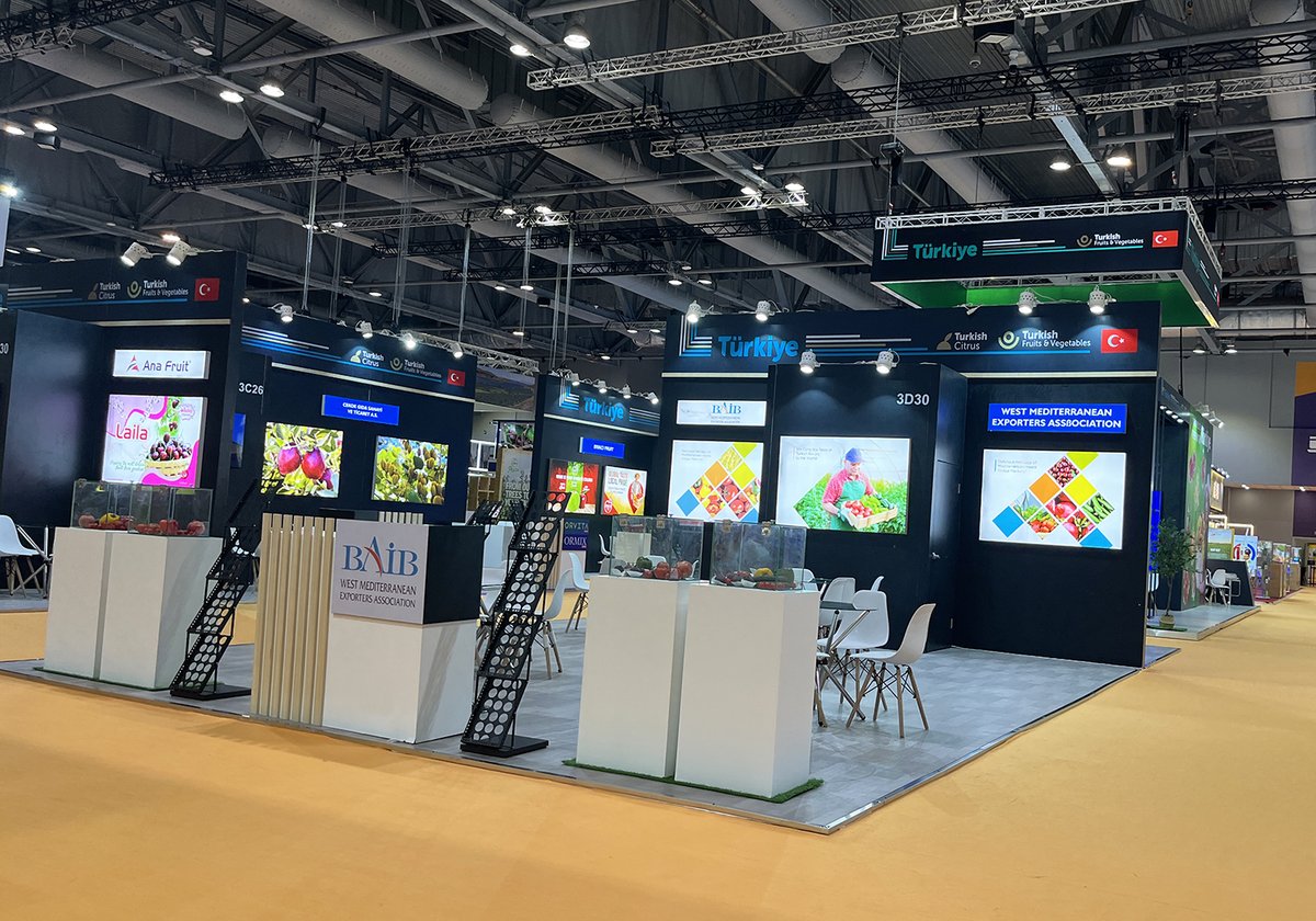 Segi_exhibition's tweet photo. Construction of Turkey pavilion stand of 414sqm in Asia Fruit Logistica held in Asia-World Expo in Hong Kong. #exhibition #asiafruitlogistica #exhibitions https://t.co/W9loTeynnT