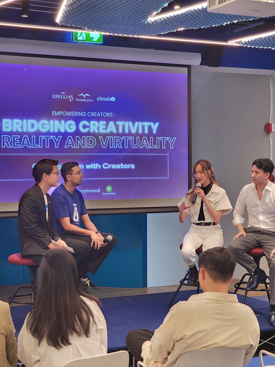 HeyNat's tweet photo. 📣The Art I Love : #BridgingCreativity
I didn't think #TheArtILove will go far as to collaborate with big corporate like @cryptomindgroup and @mqdc_official. Artists get to expand their connection and opportunities.
I'm kind proud of myself
I always believe in the talents of Thai artists. Skill is not a factor but connection and opportunities definitely is.
Working with a corporate who cares about community and artists is very crucial.
Thank to CMG and MQDC for the amazing event yesterday. It was that amazing that I want to do more.
Thanks to all the artist who came to share at the event. Kudos to yall who keep creating and pushing your boundary.
@Gongkan_GK @gangsterallstar @TaiternNFT @huuyaow @P23Sanjay @beemtothemoon @tantophi3nd @aroundtheduang @thefallenjedi_