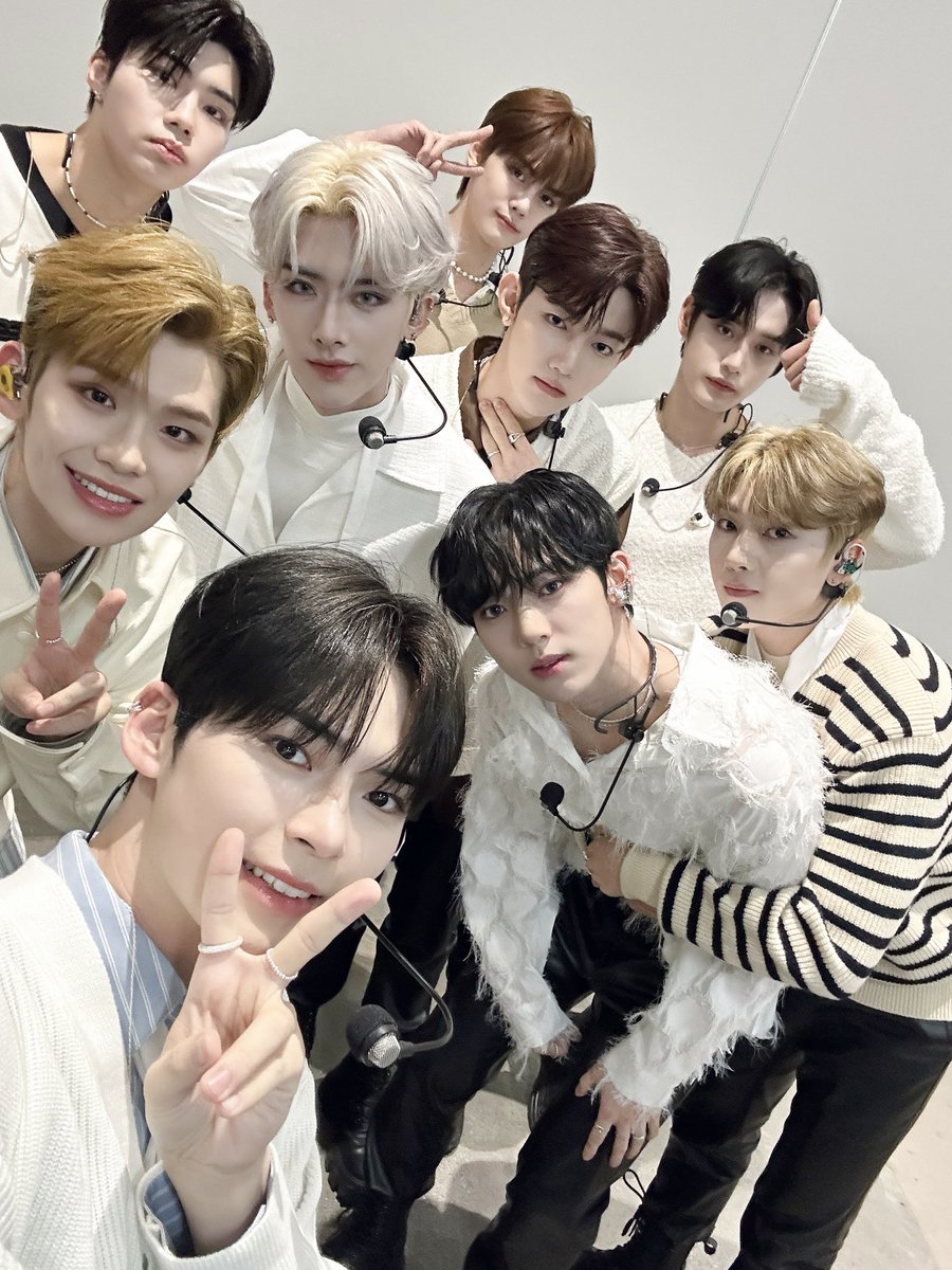 ZEROBASEONE tweet media