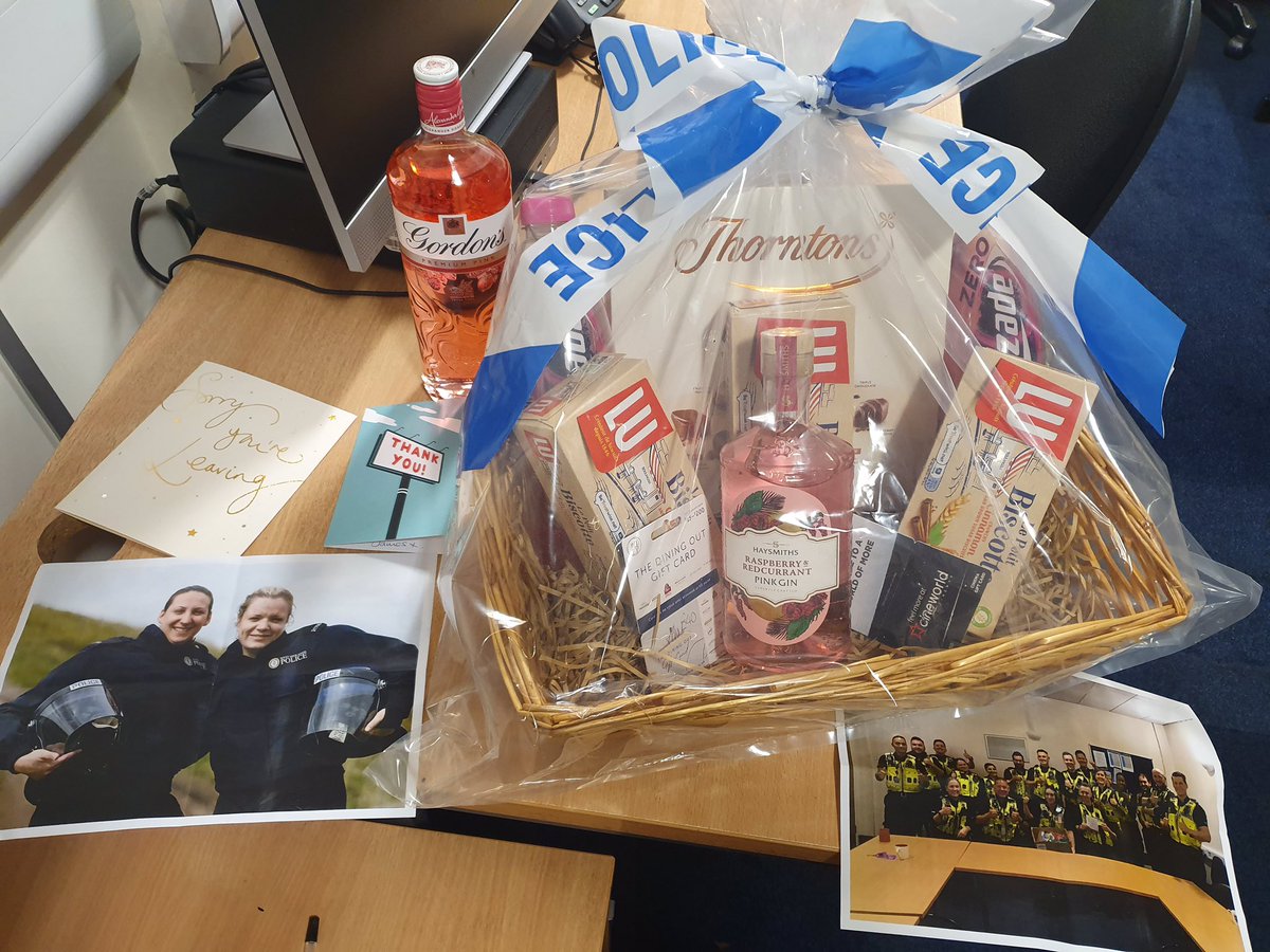 ChrisLGrandison's tweet image. It was my final Duty Insp shift on @BrumPolice @ResponseWMP tonight 🚔

I now move onto my new role on Promotion as the Force Incident Manager👮🏽‍♂️

I’ve had a fantastic time this last 10 months with #Dunit C3 and Bournville .They are all amazing and I’m very sad to say goodbye 👋🏽