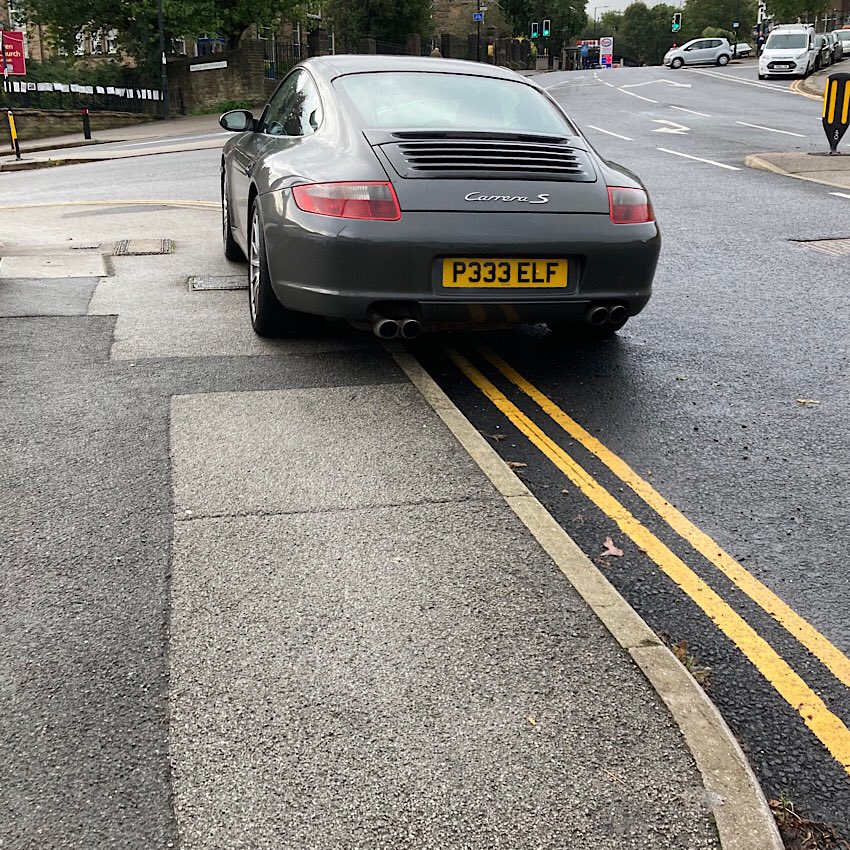 BlokeSheffield's tweet photo. Typical ignorant, bellend, customer of Fulwood Motor Company. #porsche 
Bollox to the parking restriction. Block the dropped curb to the crossing island. Sod the school kids at Nethergreen Junior School. 

#opparksafe @ParkinginSheff @SheffNW_NPT @SheffParking @SheffCouncil https://t.co/tT0uIoutAz