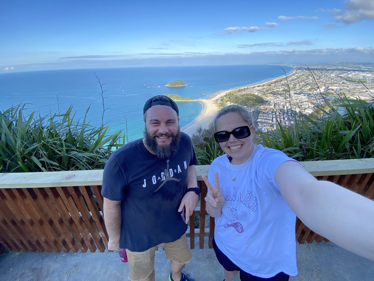 Amy Kaukau (nee Mikkelson) tweet media