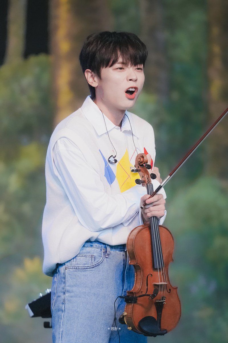 eternityforWON's tweet photo. 231007 반석산 #루시 #신예찬

왈왈이들 안춥냐구 ,, 넘 따수웠어 꺄륵이 https://t.co/HD2Ev02hAD