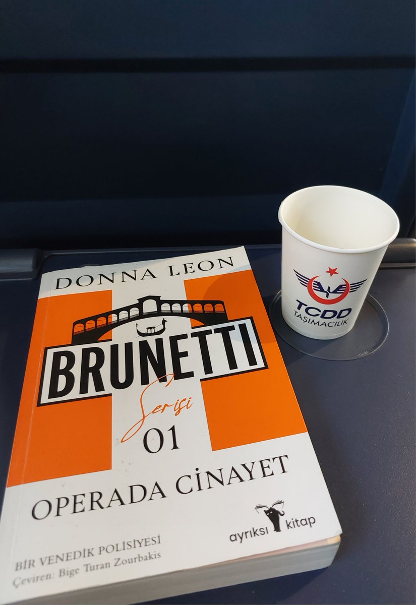 Bilgütay Hakkı Durna (@bhdurna) on Twitter photo Sırası geldi! <a href="/ayriksikitap/">ayriksikitap</a> dan Donna Leon polisiyesi. İtalyan polisiyesi güzeldir. Pardon, Venedik Polisiyesi. 😉 Sırası geldi! <a href="/ayriksikitap/">ayriksikitap</a> dan Donna Leon polisiyesi. İtalyan polisiyesi güzeldir. Pardon, Venedik Polisiyesi. 😉