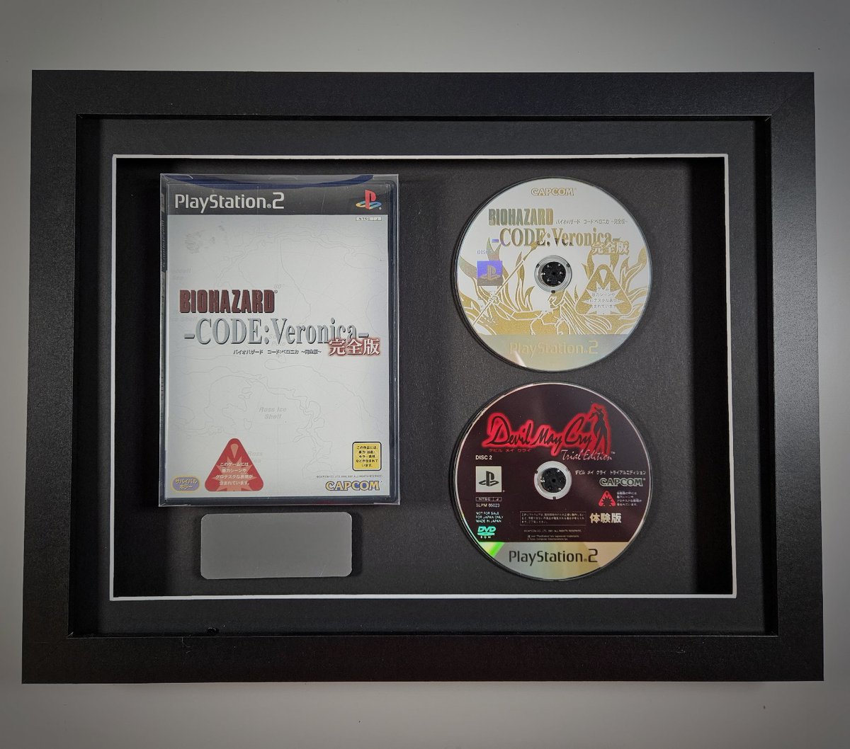 RetroFramesCo's tweet photo. I'm just working on layouts for more of our HIGH GRADE frames using older games such as #PS1 games! What do people think of these mock ups?
#PlayStation #ResidentEvil2 #ResidentEvilcodeveronica #ps2 #framedgame #retroframes https://t.co/85Shgr6olO