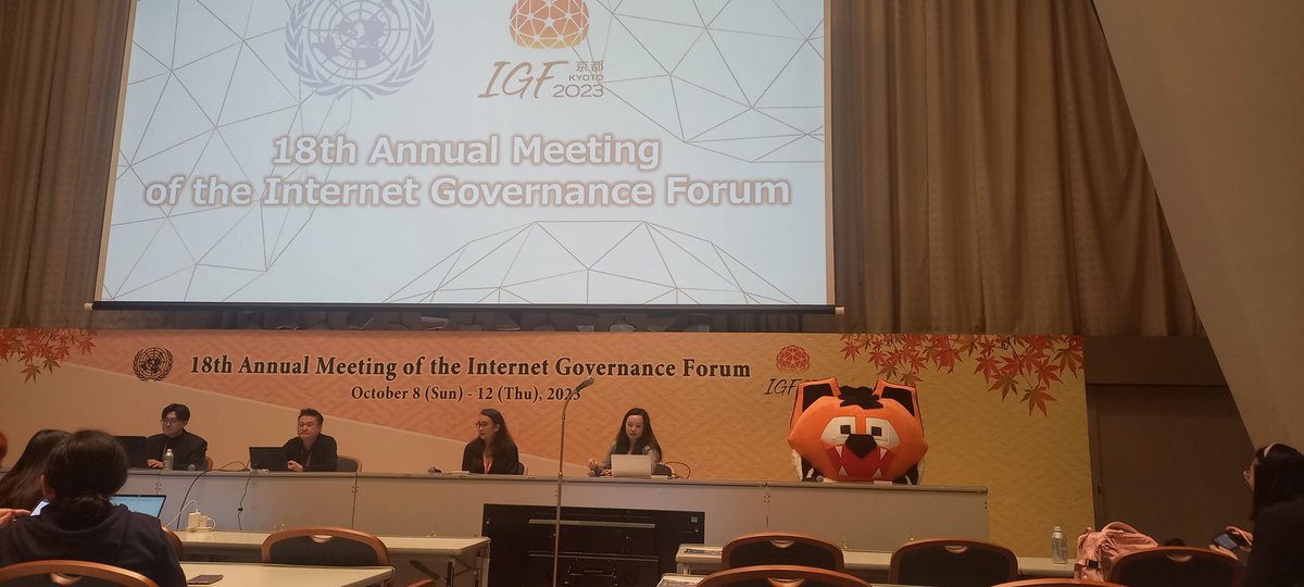 satish_babu's tweet photo. On Day 0 of #IGF2023, #DotAsia launched its EcoInternet Index examining 14 economies across the APAC region on the sustainability of their Internet Infrastructure. On stage with other dignitaries is #Ajitora, the mascot tiger of DotAsia. https://t.co/3rzme8jWL9