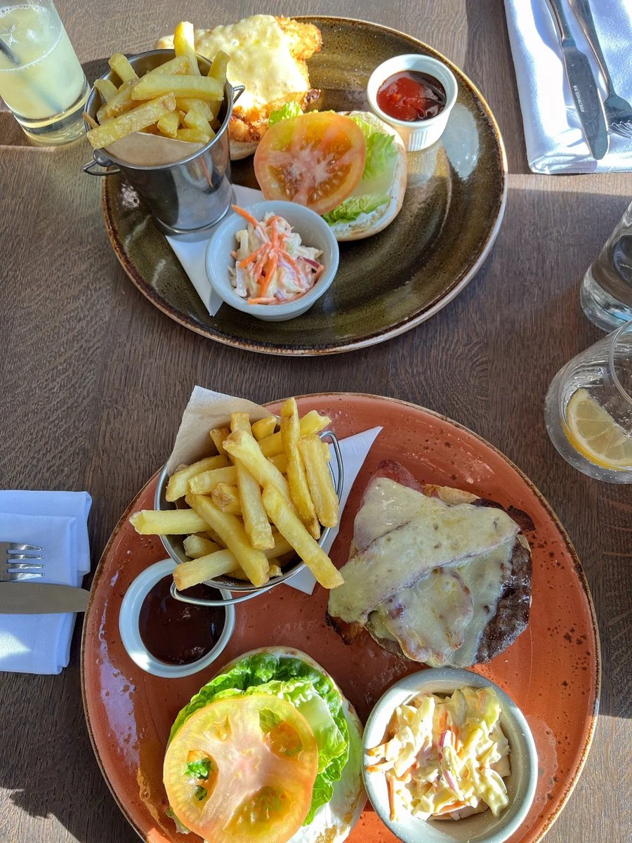 RobWiegmann's tweet photo. Stress less and enjoy the best. 
#London https://t.co/xkZn2dY33R