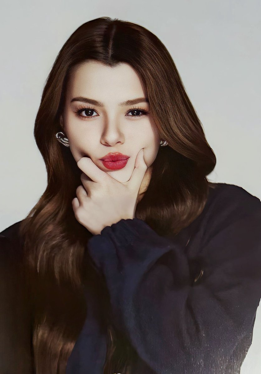 ChaengB24's tweet photo. Love my beautiful baby girl 🥰😘 #beckysangels @AngelssBecky https://t.co/pcxC3DijxY