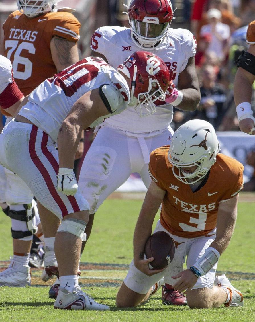 soonergridiron's tweet photo. 𝕋𝕙𝕖 ℝ𝕚𝕧𝕖𝕣 ℝ𝕦𝕟𝕤 ℝ𝕖𝕕.

Oklahoma is now 17-8 against Texas since 2000 and 18-11 in the Big 12 era.

#OUDNA | #BoomerSooner https://t.co/MviReXLyWn