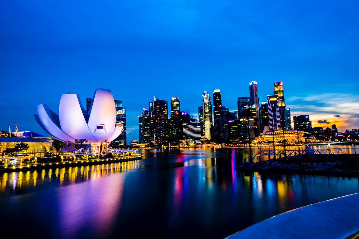 worldviewisonx's tweet photo. #china #Singapore https://t.co/919bjHiMyn