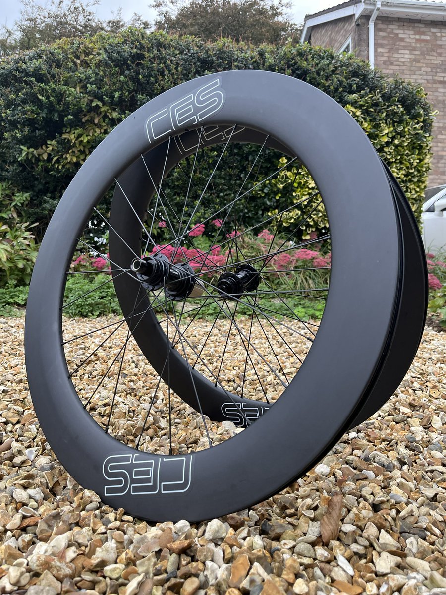 We’ve got this amazing set of ‘RAS’ wheels available at a knocked down price! This particular disc brake set has never been ridden but were built as part of the design process. These are available now for only £700 for the set… Send us a DM for more info.