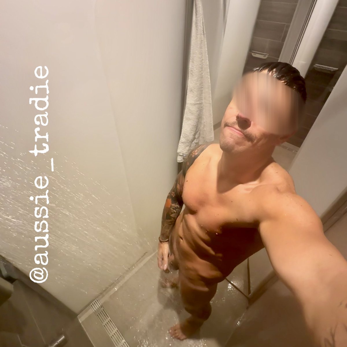 aussie_tradie's tweet photo. Late night gym session complete

#gaysyd #gaysydney #gaymelb #gaybris #gayaussie #gaytradie #teamuncut #publicfun #fitness https://t.co/qleCn3qBcf
