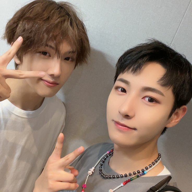 jwifolder's tweet photo. 450 days ago  -  now ♡ https://t.co/c2nmdCXZ2V