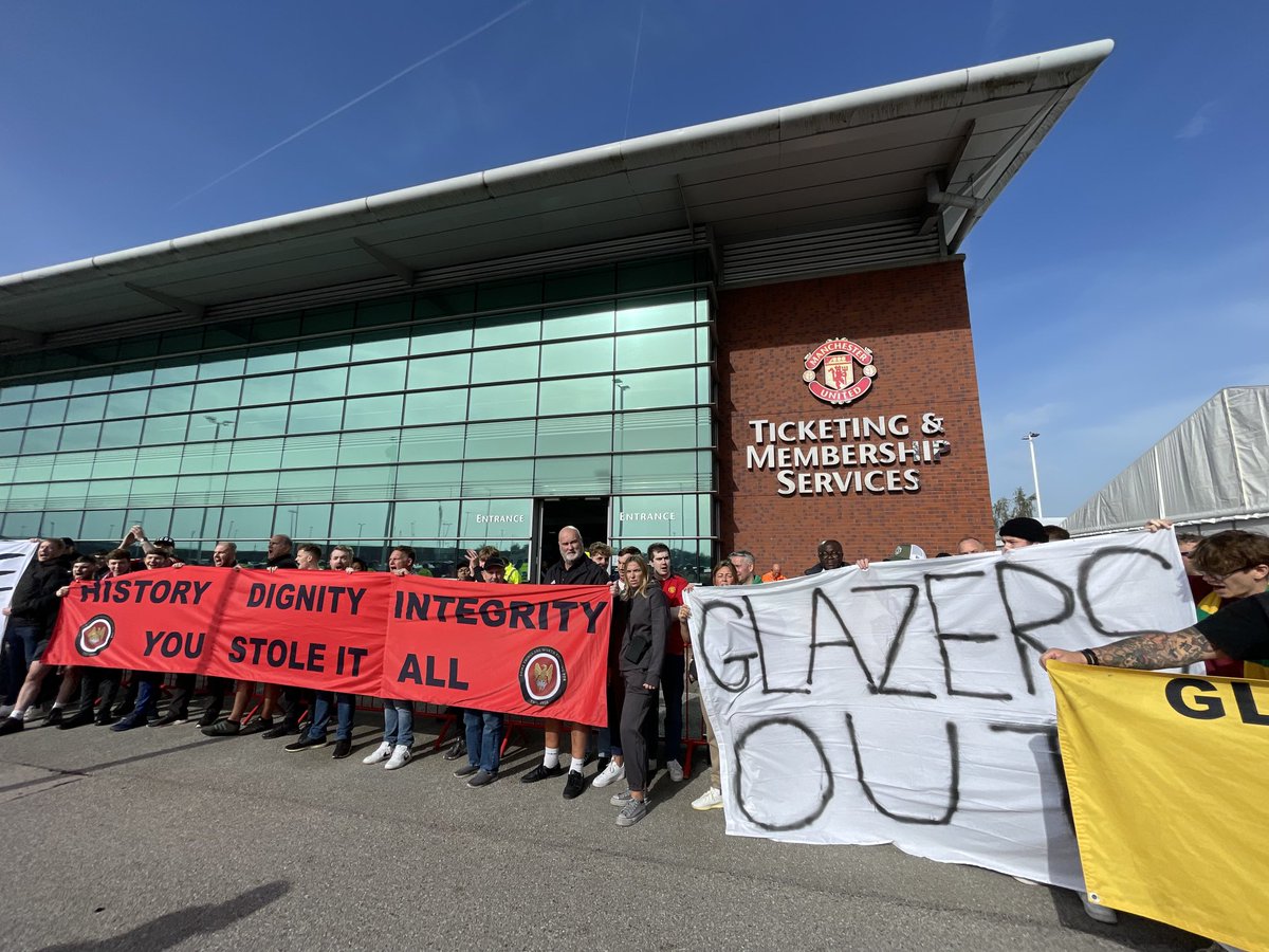 WE WANT GLAZERS OUT!!
#GlazersOut 🇾🇪🇾🇪🇾🇪