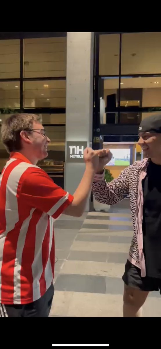 Hola <a href="/DukiSSJ/">YaSupiste</a> hoy es mi cumpleaños, te podría decir mil cosas como siempre pero creo que unas fotos valen más mil palabras, no habría mejor regalo que una felicitación tuya. Muchas gracias por todo ❤️‍🩹