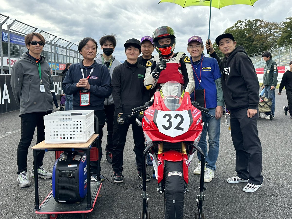 SUGOロードレース選手権R4
予選　P3
決勝　転倒
落ち着いたレースが出来ず1周目で転倒してしまいました。最高のマシンを用意してくださったメカの皆さま本当に申し訳ありませんでした。
来年こそてっぺん取ります‼︎