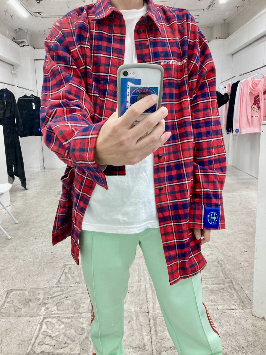 dsk1048's tweet photo. 1年遅れでチェックシャツを買った人です
#IBMG https://t.co/6DWH1kAJZB