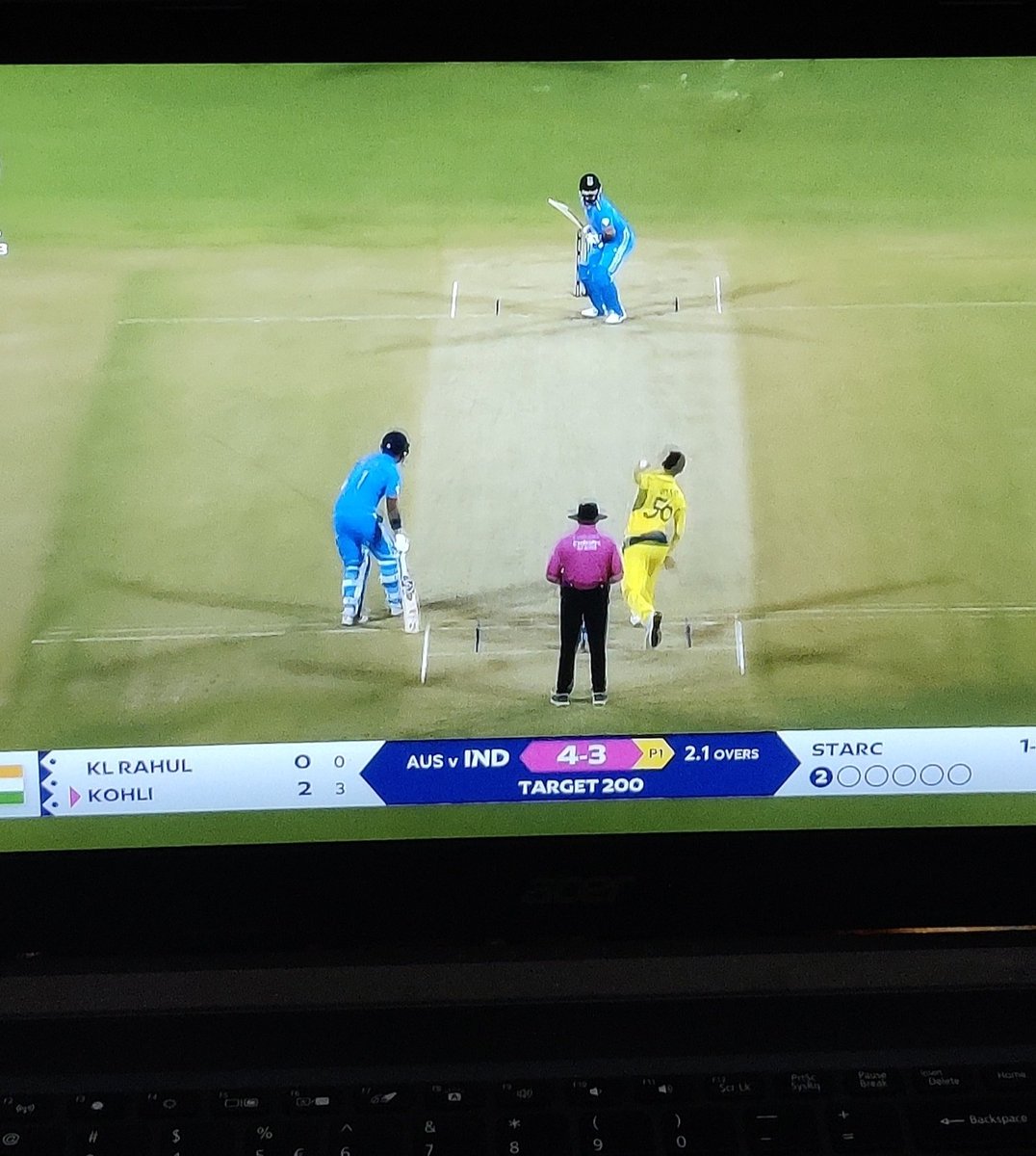 AshishKuwar007's tweet photo. Abhi to semi final bhi nhi aaya 😭
#INDvsAUS https://t.co/ffSKklpSXY
