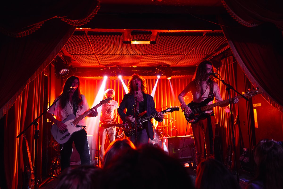 DaveRyanMedia's tweet photo. Yet another fantastic gig by @TheLoveBuzz1  for this years @IrlMusicWeek @ @WorkmansDublin https://t.co/rADGXNCTkp