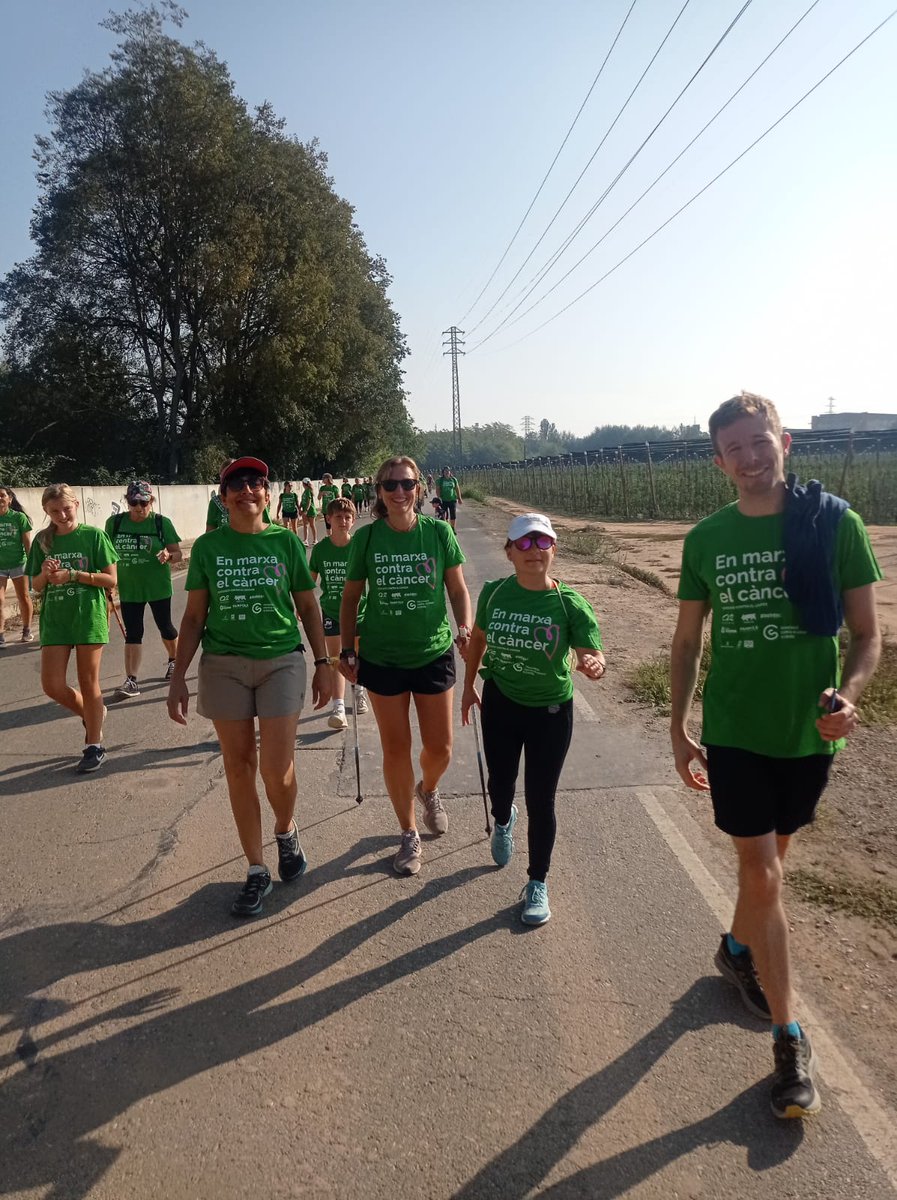 El grup d'Exercici físic i salut de la <a href="/CAMFiC/">🌳CAMFiC</a> hem donat suport a #Lleidaenmarxa2023 <a href="/ContraCancerLLE/">Associació Contra el Càncer LLEIDA</a> en el <a href="/congresCAMFiC/">30è Congrés CAMFiC</a> amb <a href="/frabigol/">Fran</a> @Kuketa_1 <a href="/laiasantasusag1/">Laia Santasusagna Terradas</a>