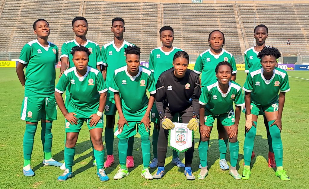 SAFA_net's tweet photo. Official team photos 📸 ahead of the FIFA U20 Women's World Cup qualifier match 

Burundi 🇧🇮 vs South Africa 

Live on @Official_SABC1 from Lucus Moripe Stadium 🏟 https://t.co/kwc3x8061c