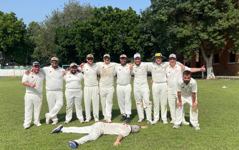 6 nationalities met in Beijing and all came to India to play a game of cricket! 

#DucksTourOfIndia23