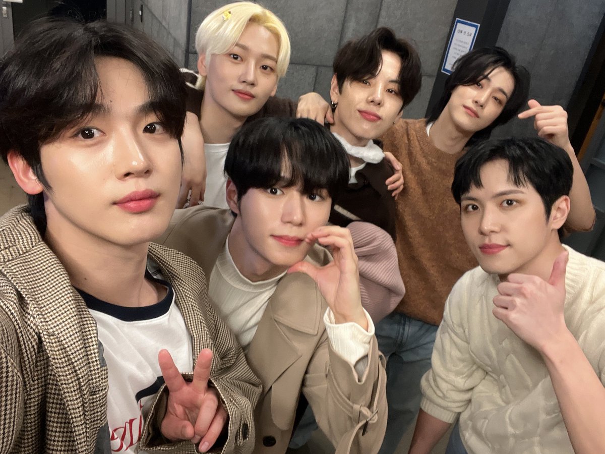 위아이(WEi)_OFFICIAL tweet media