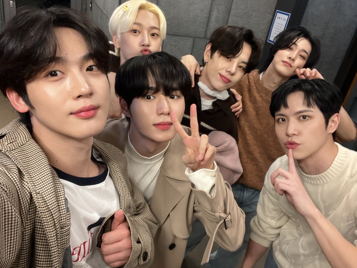 위아이(WEi)_OFFICIAL tweet media