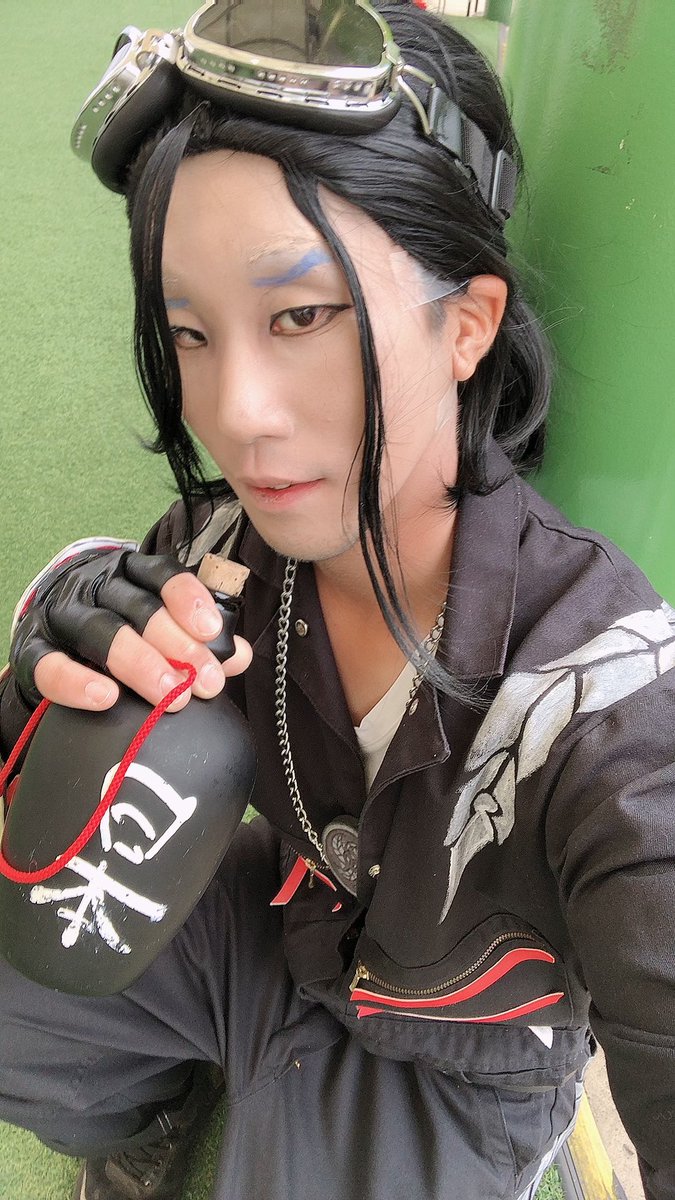 smi_yosino's tweet photo. 去年の12月から刀剣乱舞のパフォをやり始めたきっかけとなった #コスミート
薙刀に始まり日の本一の槍で無事❗️
#仏間仲間 としての約1年間の舞台を納める事ができました🙌

#アリオ市原ハロコス https://t.co/T4qdluvz9h